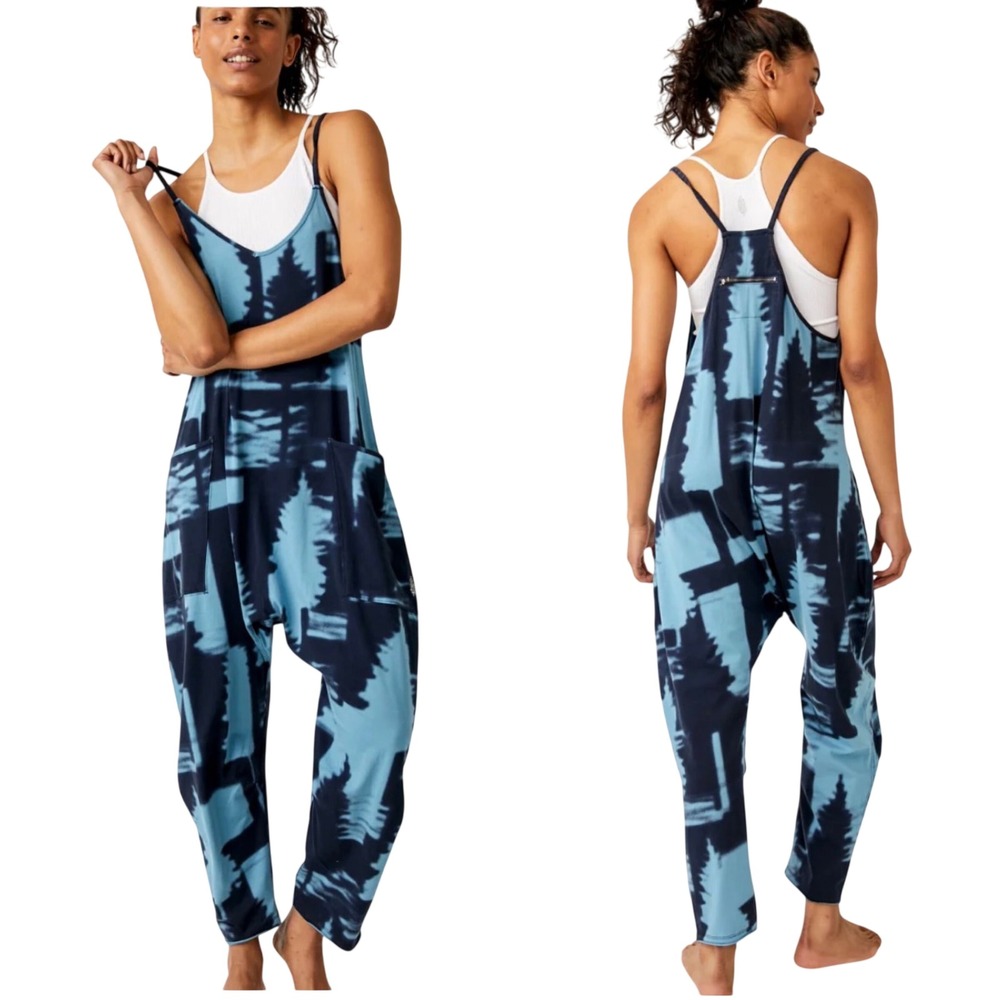 NWOT Free People Hot Shot Jumpsuit Winter Forest Navy Print M Boho Baggy Slouchy
